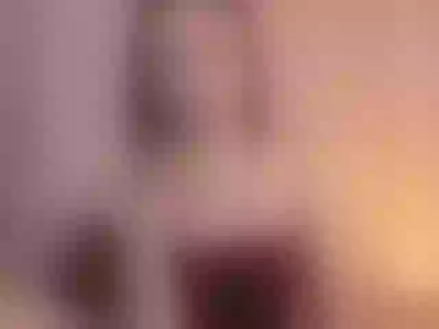 Live sex webcam photo for Skinnydoll1 #290348845