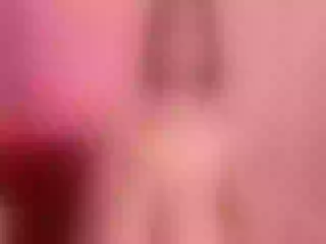 Live sex webcam photo for Skinnydoll1 #291045875