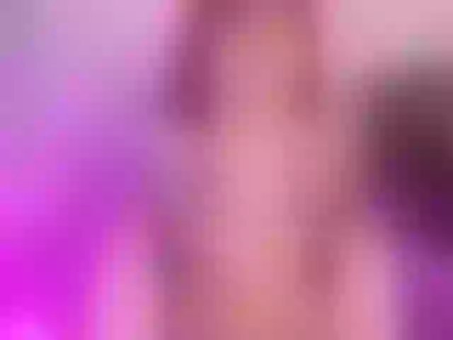 Live sex webcam photo for Skinnydoll1 #291355283