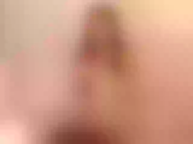 Live sex webcam photo for Skinnydoll1 #291564137