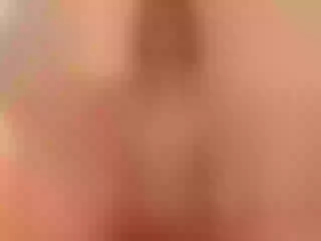 Live sex webcam photo for Skinnydoll1 #291779515