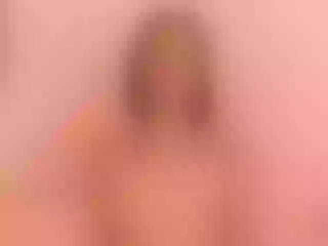 Live sex webcam photo for Skinnydoll1 #292132642