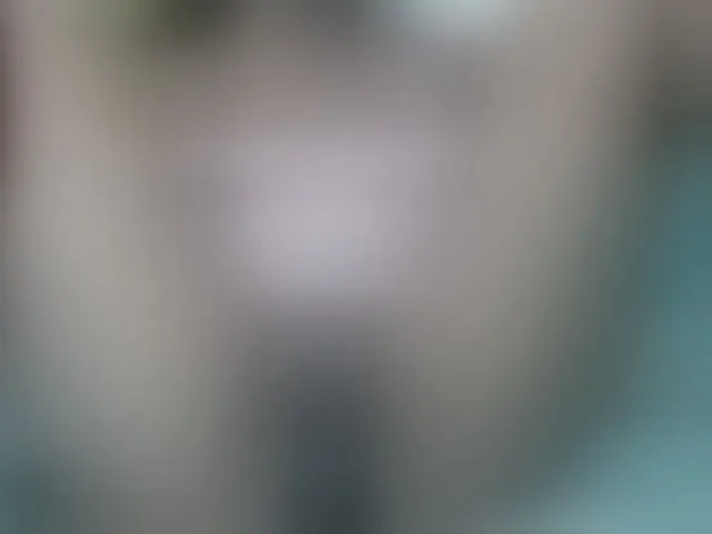 Live sex webcam photo for Skinybitchx #293036070