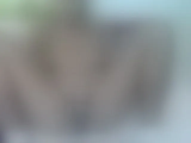 Live sex webcam photo for Skinybitchx #293407356