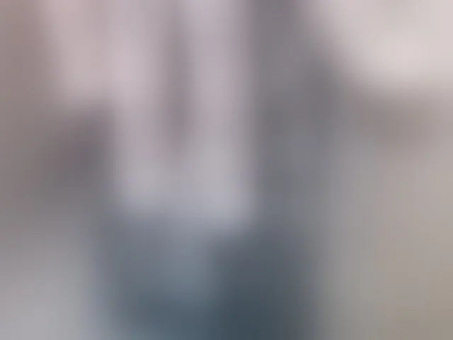 Live sex webcam photo for Skinybitchx #293622408