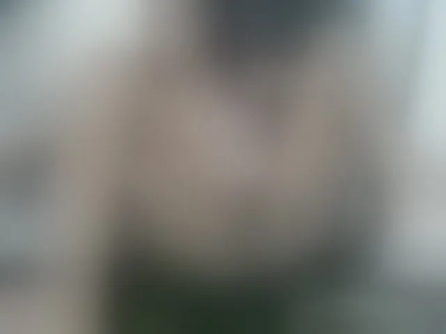 Live sex webcam photo for Skinybitchx #293975053