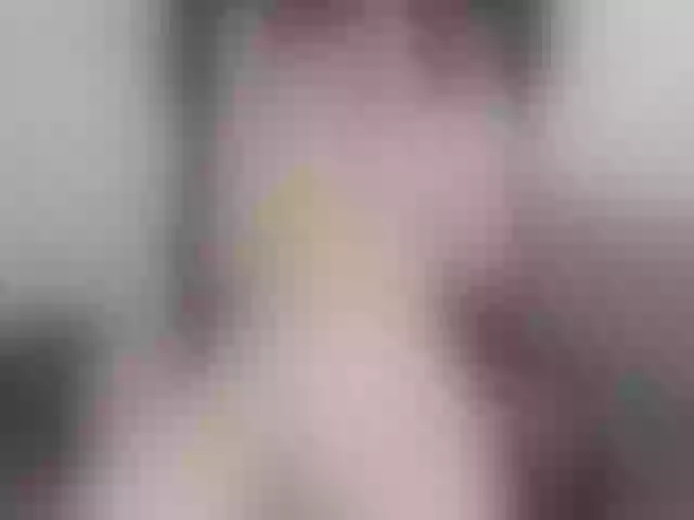 Live sex webcam photo for Sky-QueenI #291138817