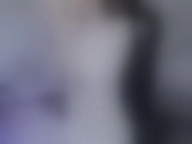 Live sex webcam photo for Sky-QueenI #293904119