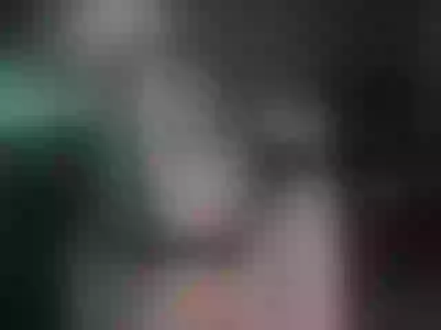 Live sex webcam photo for SkyEyesss #271817241