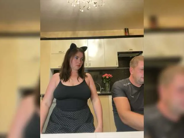 Live sex webcam photo for SladenkieVmeste #278167482
