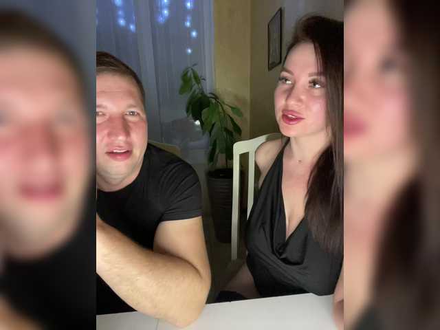 Live sex webcam photo for SladenkieVmeste #290532154