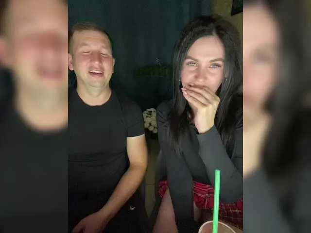 Live sex webcam photo for SladenkieVmeste #291203324