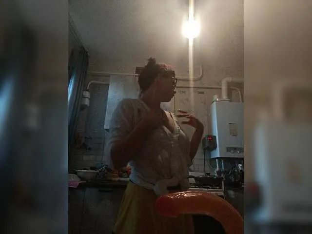 Live sex webcam photo for Sladkaj1 #276507912