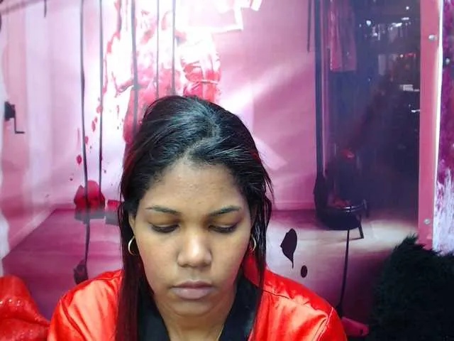 Live sex webcam photo for SlaveAnnyxxx #271805076