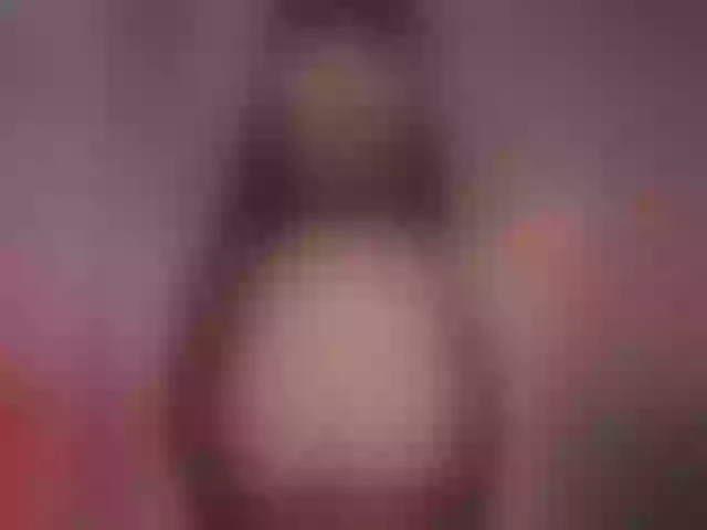 Live sex webcam photo for Slemgem #290577565