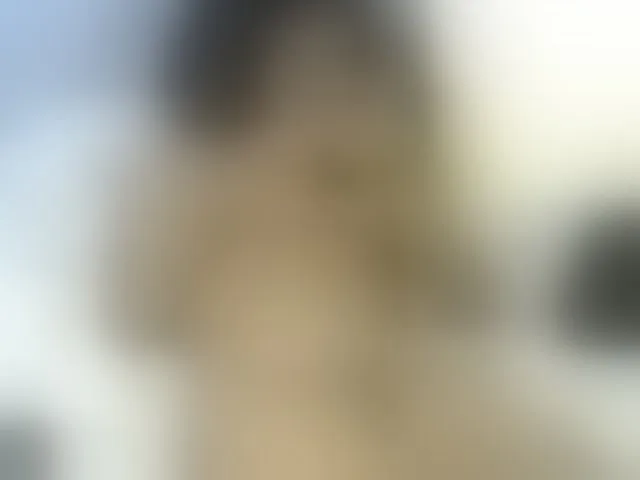 Live sex webcam photo for Slimbee #275528891