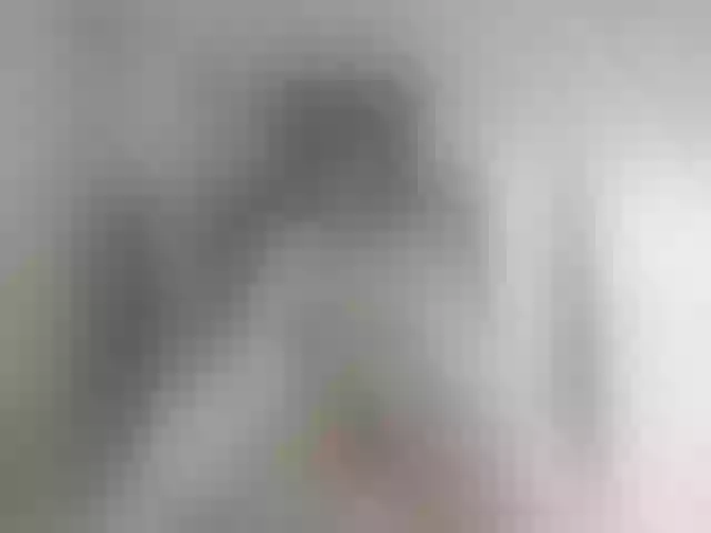 Live sex webcam photo for Slimpear19 #291668091