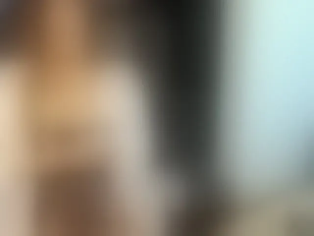 Live sex webcam photo for SlowlyLolly44 #293089901