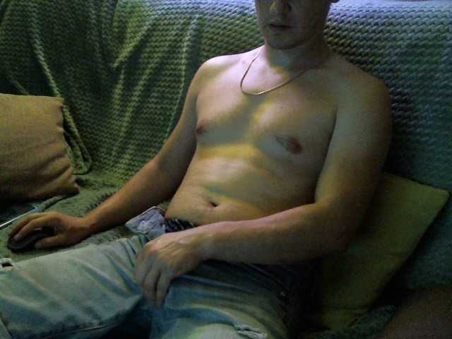 Live sex webcam photo for Sluchy #275656763