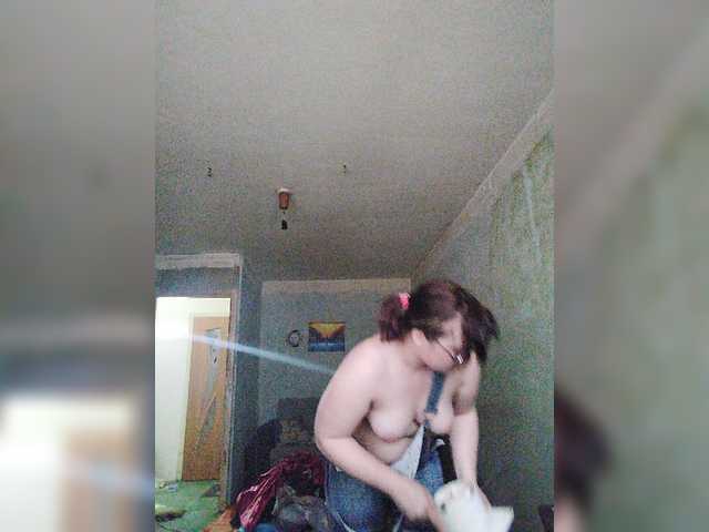 Live sex webcam photo for SlutPrincesss #275434232