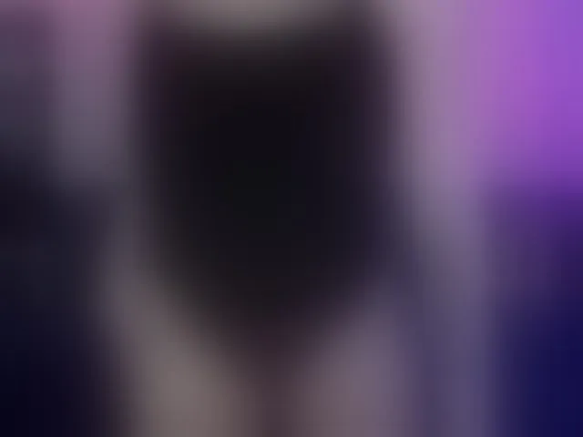 Live sex webcam photo for SlyFoxyWeb #293113225