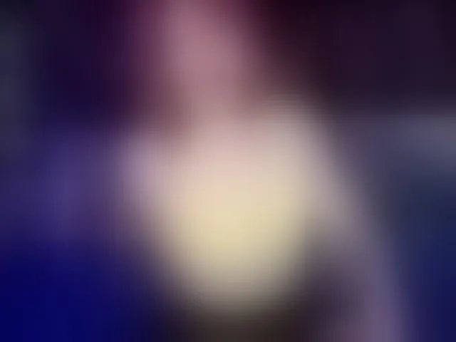 Live sex webcam photo for SlyFoxyWeb #293936825