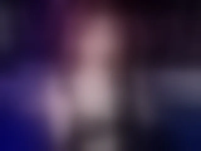 Live sex webcam photo for SlyFoxyWeb #293965862