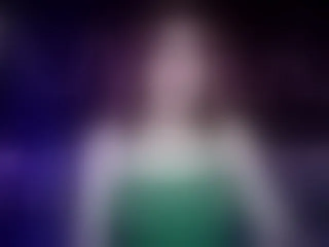 Live sex webcam photo for SlyFoxyWeb #294132440