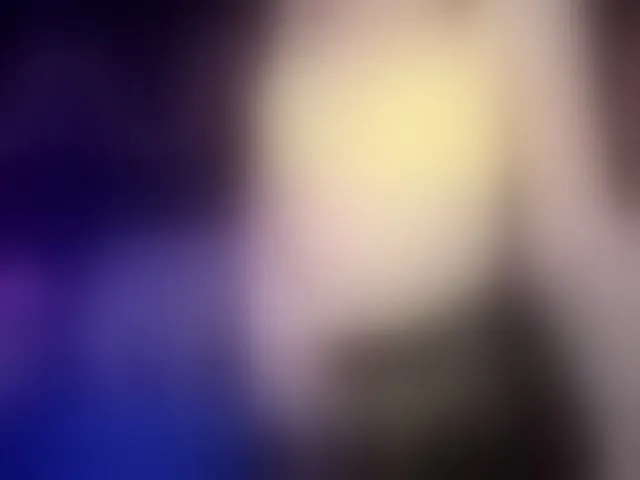 Live sex webcam photo for SlyFoxyWeb #294215411