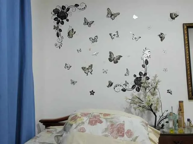 Live sex webcam photo for SmallDoll #275465167