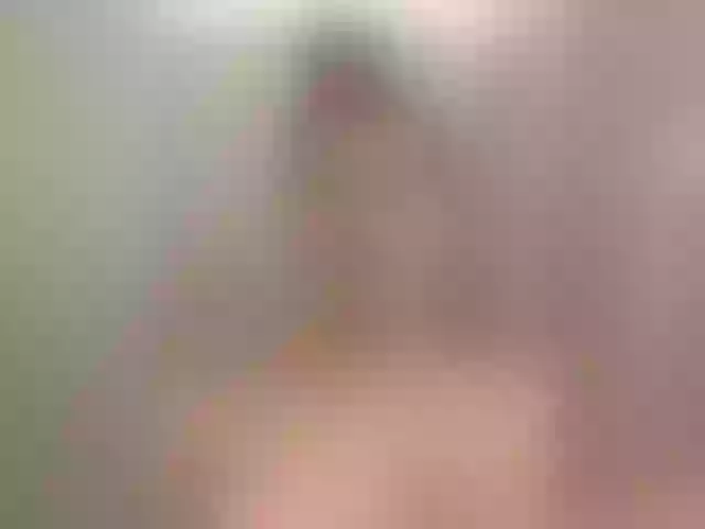 Live sex webcam photo for Smallcake18 #272782803