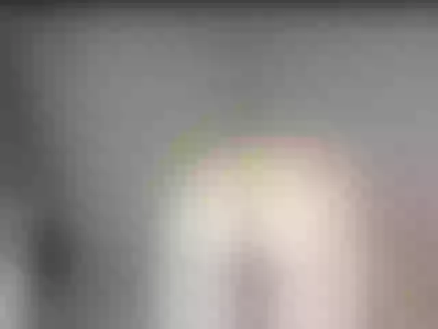 Live sex webcam photo for Smallcake18 #275644490