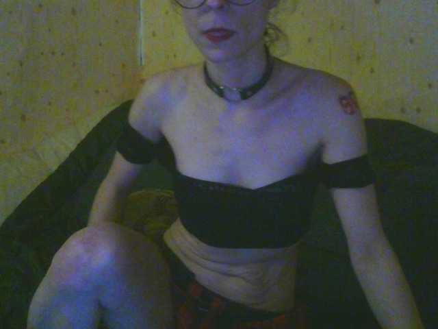 Live sex webcam photo for Smallcrazy #272466794