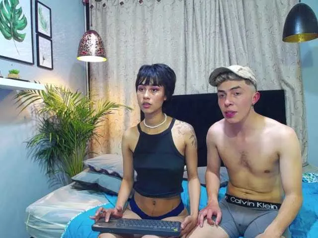 Live sex webcam photo for Smantha-Fabio #272624416