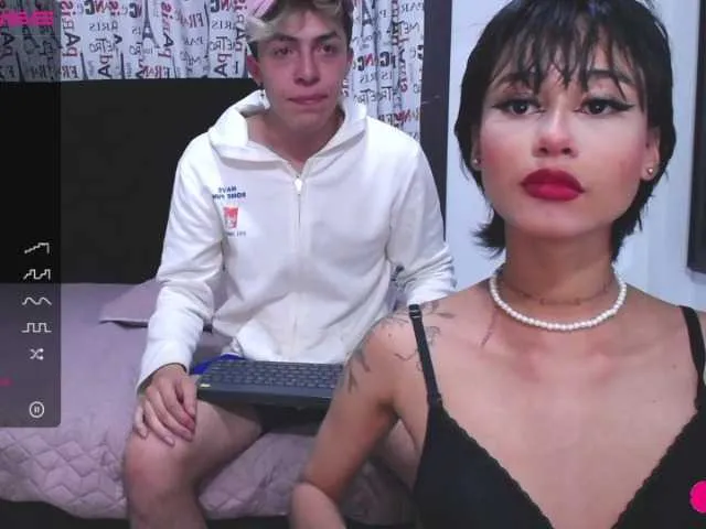 Live sex webcam photo for Smantha-Fabio #272973704