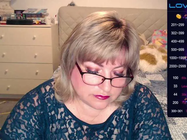 Live sex webcam photo for SmileOfAngel #275736546