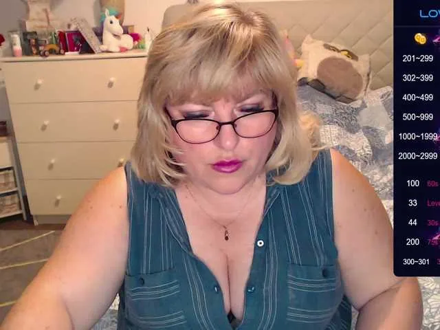 Live sex webcam photo for SmileOfAngel #276206740