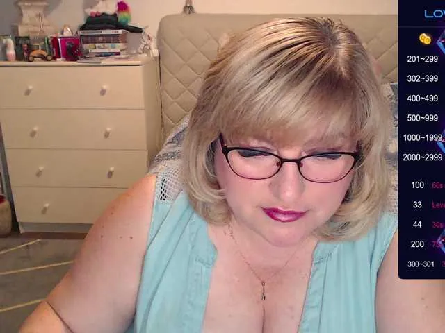 Live sex webcam photo for SmileOfAngel #276214172