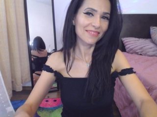 Live sex webcam photo for SmileyTina #172895499