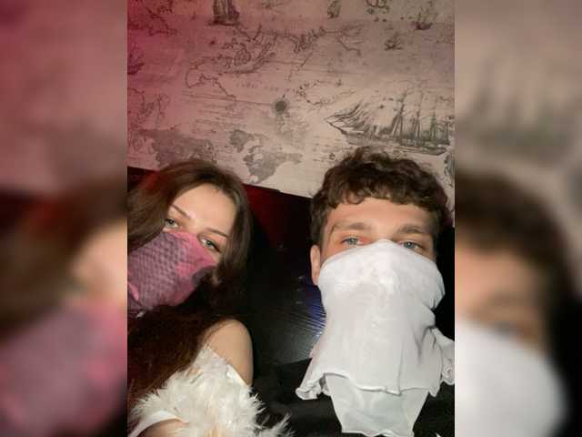 Live sex webcam photo for Smokebeauty1 #276708933