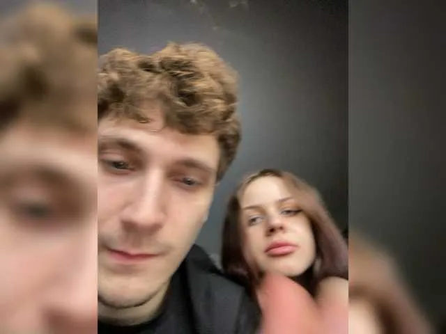 Live sex webcam photo for Smokebeauty1 #276848223