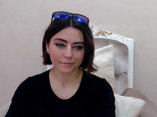 Live sex webcam photo for SmoothiesKivi #288038655