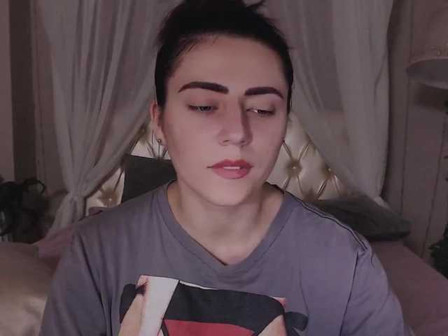 Live sex webcam photo for SmoothiesKivi #288038691