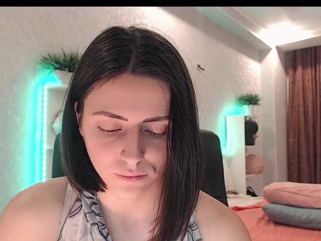 Live sex webcam photo for SmoothiesKivi #288038831