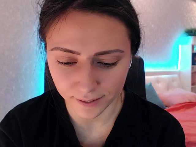 Live sex webcam photo for SmoothiesKivi #288038889