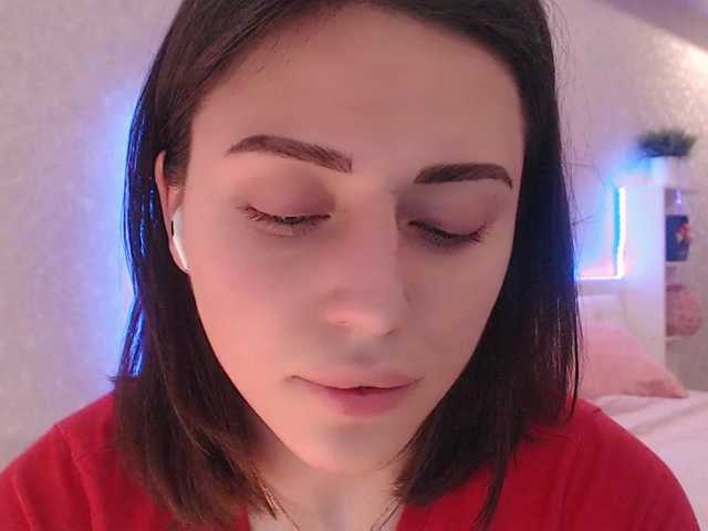 Live sex webcam photo for SmoothiesKivi #288038912