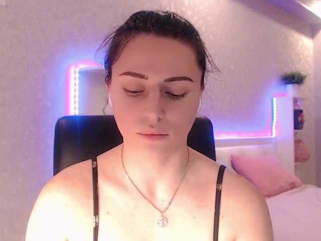 Live sex webcam photo for SmoothiesKivi #288038913