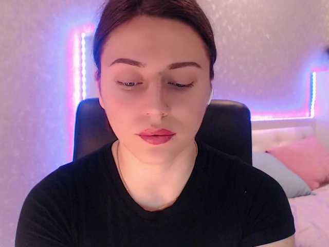 Live sex webcam photo for SmoothiesKivi #288038948