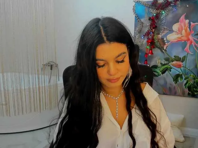 Live sex webcam photo for SnowingWinter #290270230