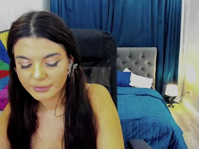 Live sex webcam photo for SnowingWinter #290301889